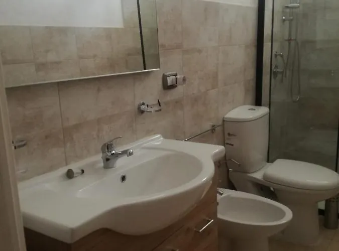 Alexia Appartement Agnone Bagni